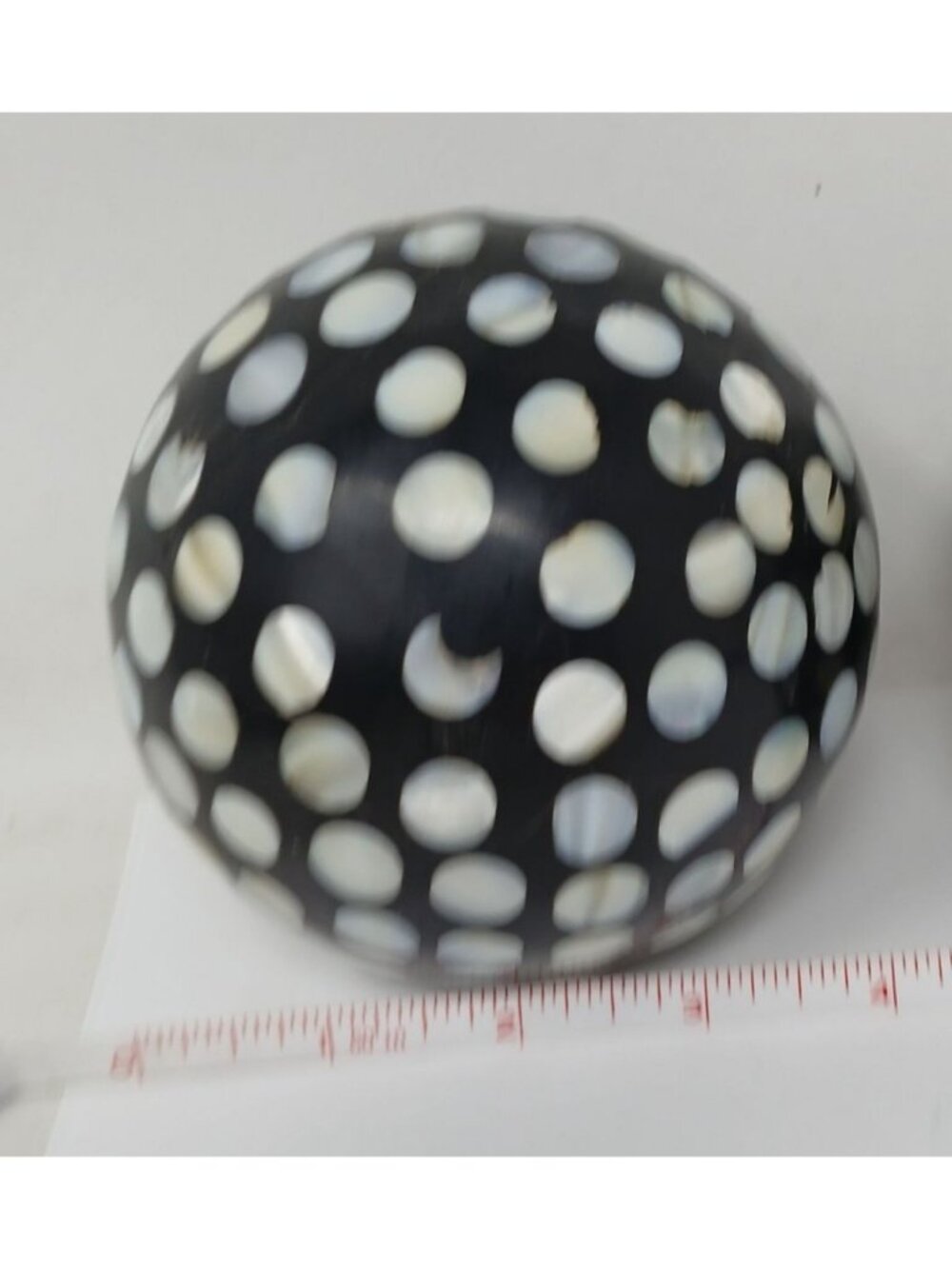2 VTG Mother of Pearl Sphere Decorative Black & White Polka Dot 4 Inch #D-31 - Picture 6 of 6